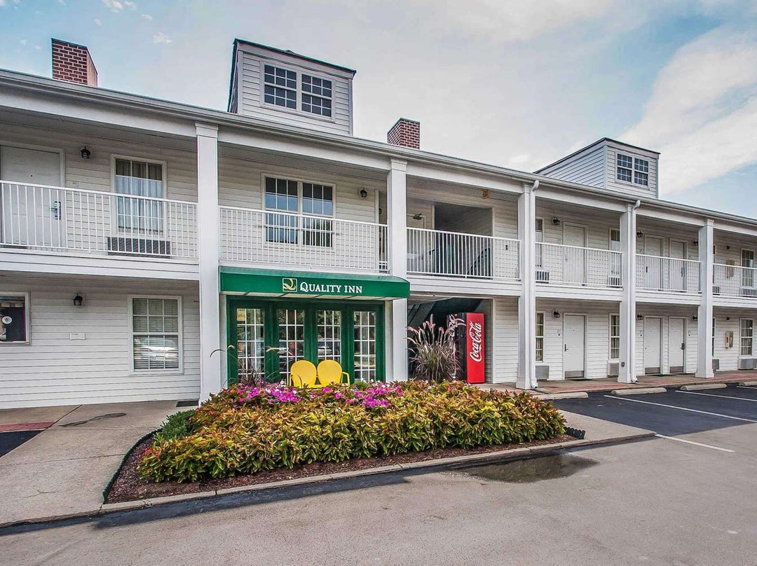 Quality Inn Gallatin - Nashville Metro主图