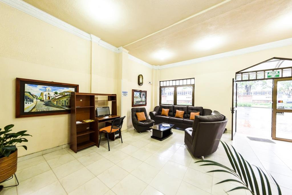 La Estrella酒店住宿-Hotel Valle de Pubenza