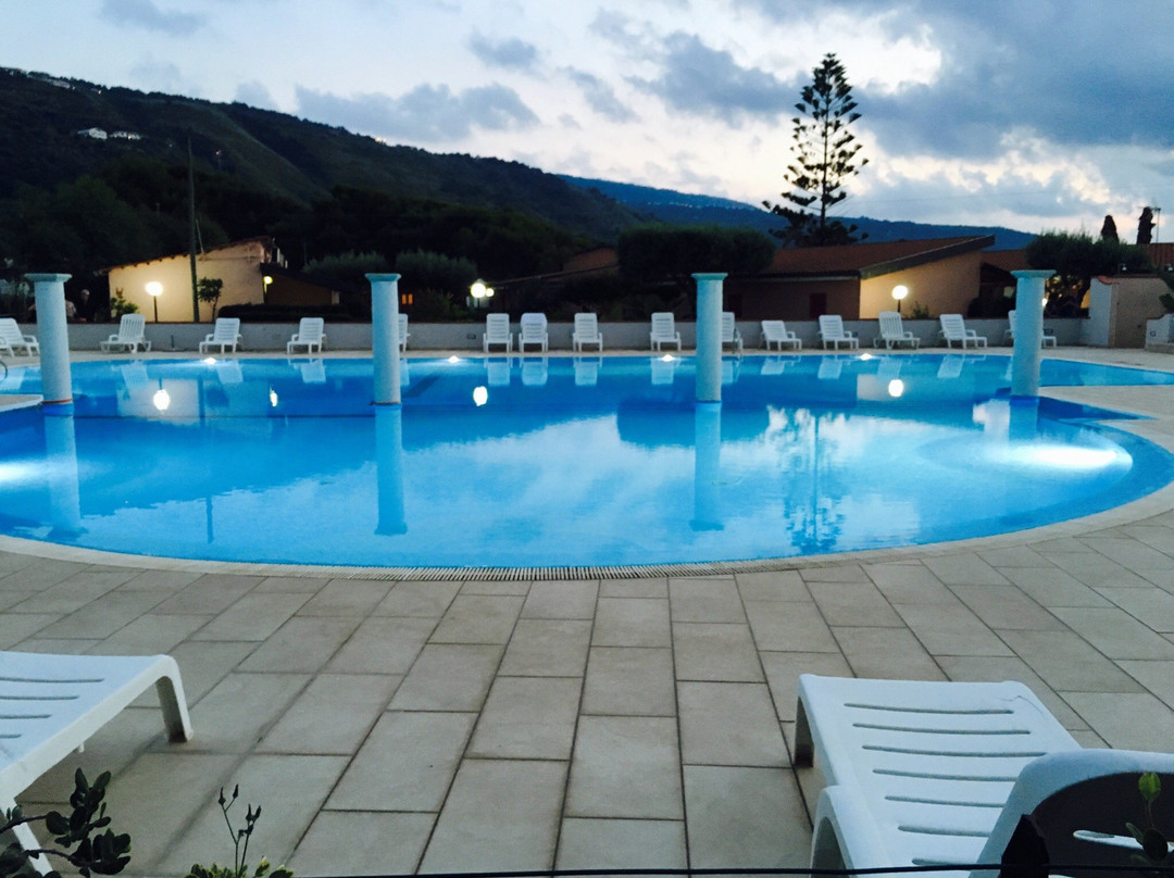 Province of Vibo Valentia酒店住宿-Borgo Marino Albatros