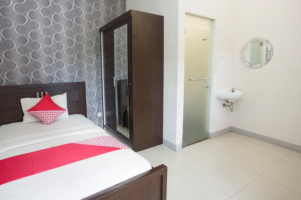 OYO 819 Bumi Mas Guest House