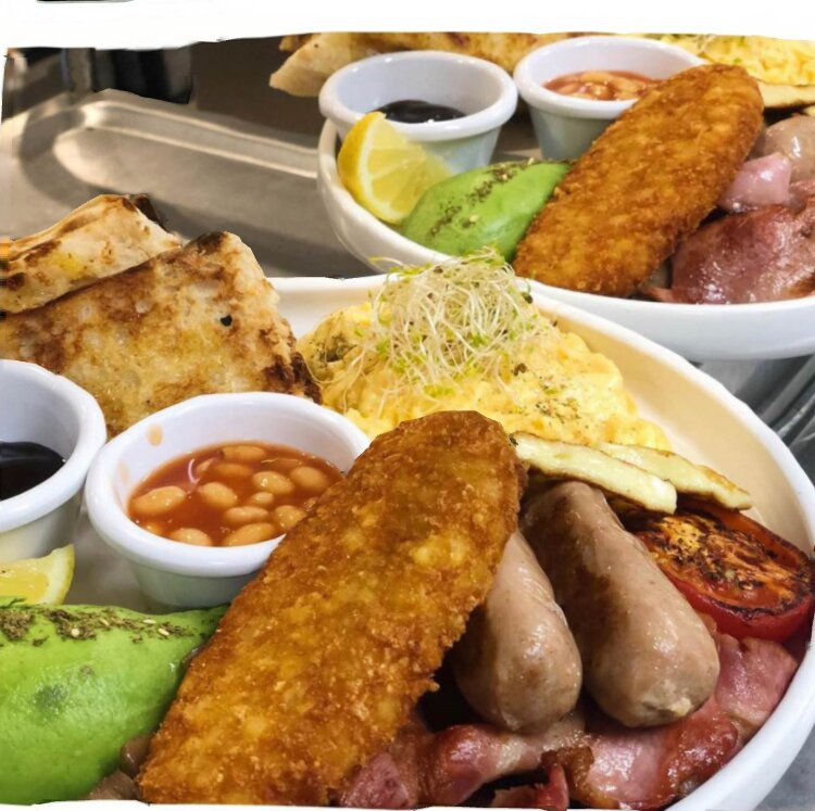 Bobby's Cafe Ettalong Beach