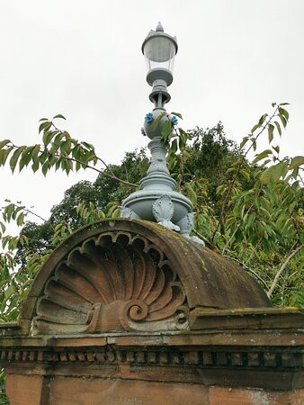 Buccleuch Street Bridge-邓弗里斯必去景点