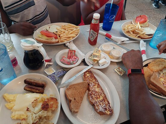 Comfort Inn & Suites主图