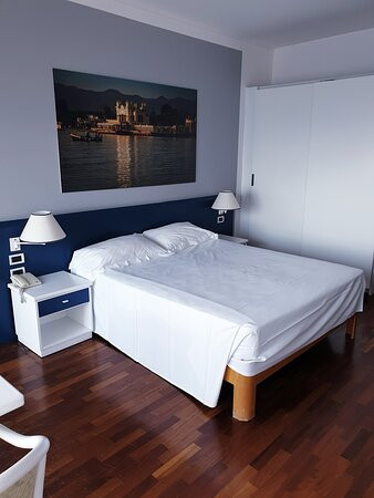 拉托雷锦绣酒店主图