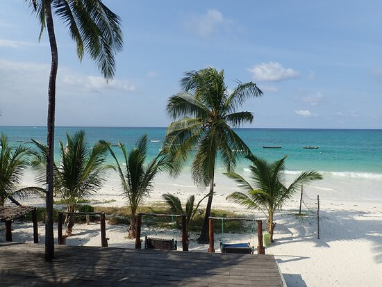 多恩维海景酒店主图