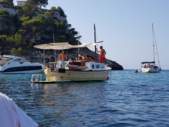PowerBoats-Cala Galdana必去景点