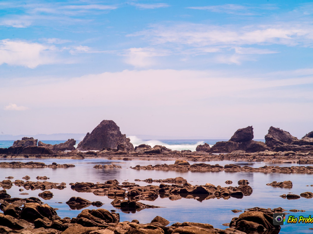 Sawarna Beach景点图片