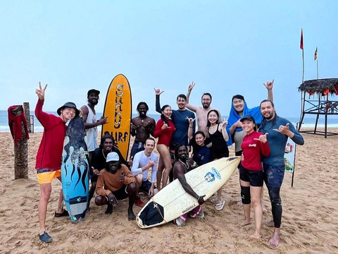 Sunny Surf School And Camp-希克杜沃必去景点