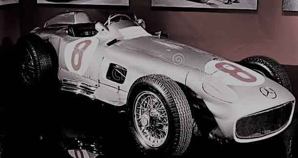 Juan Manuel Fangio Statue-蒙特卡洛必去景点
