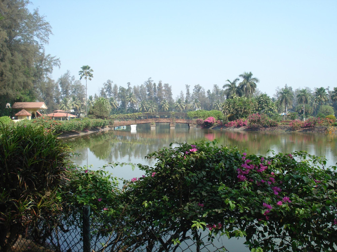 Vanganga Lake Garden景点图片