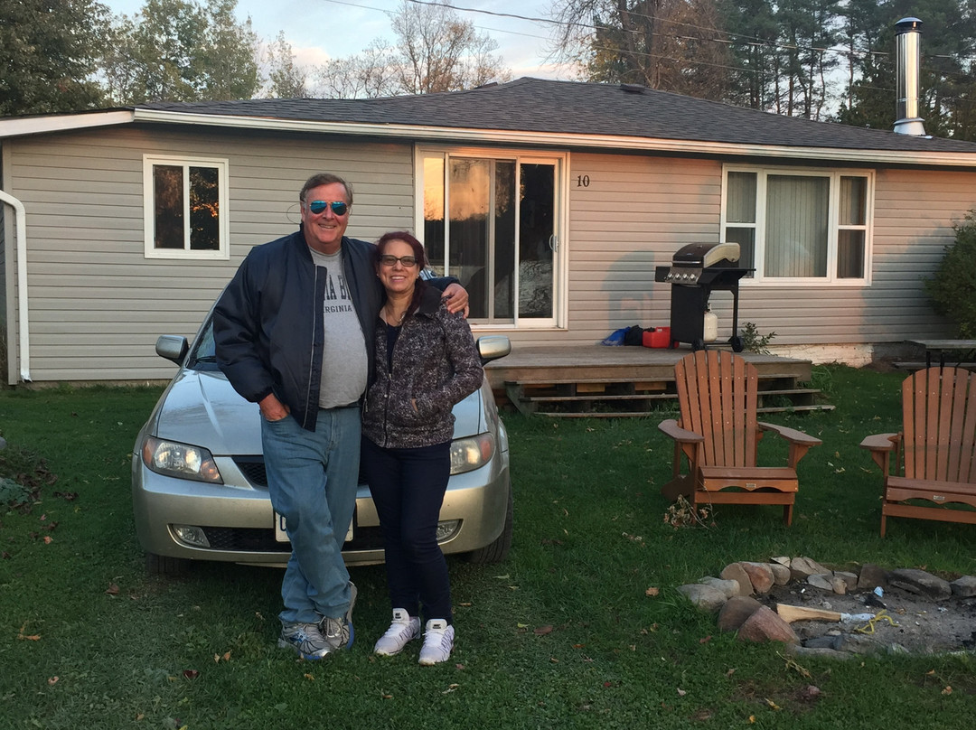 Pigeon Lake Resort主图