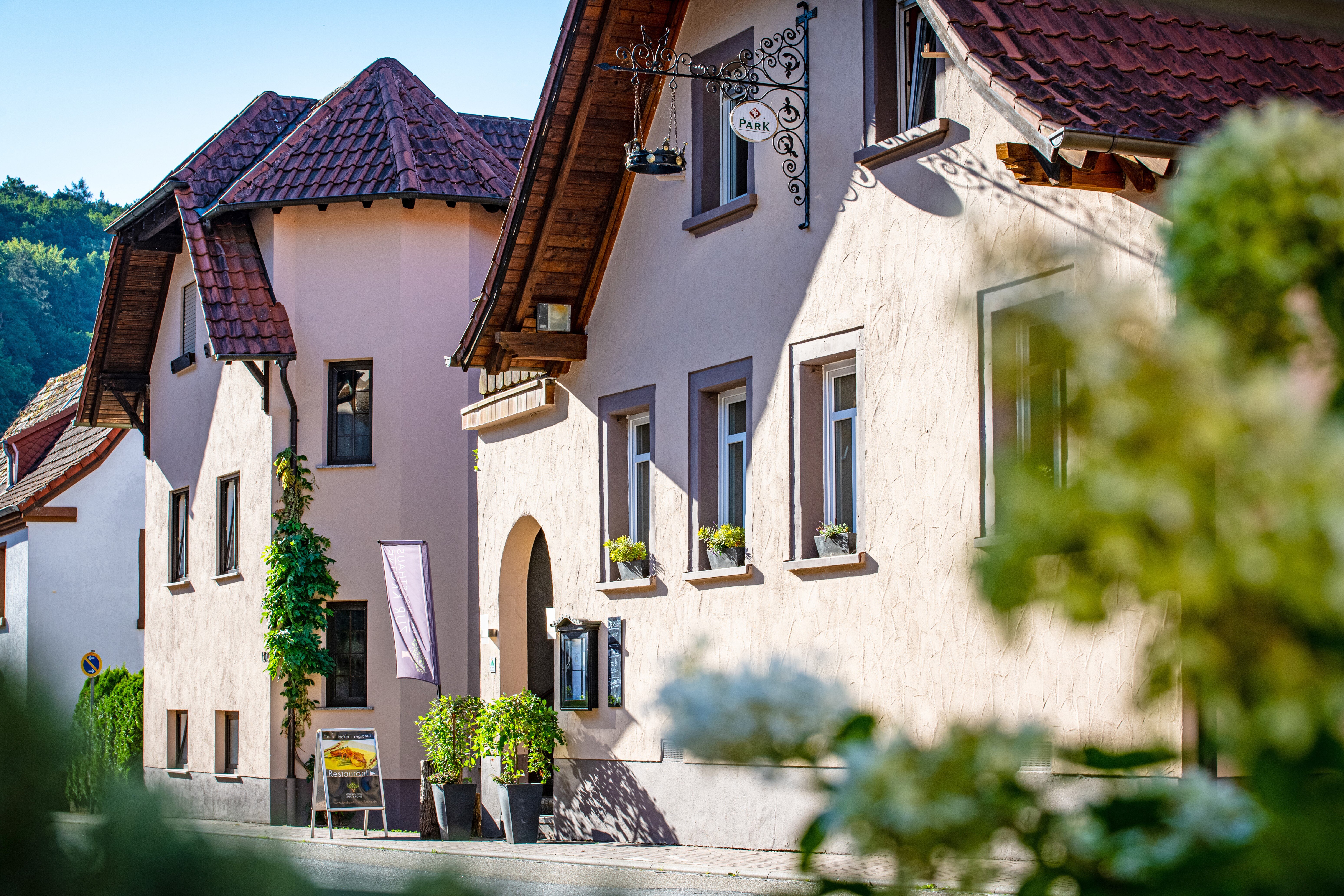 Landgasthaus Zur Krone-官方