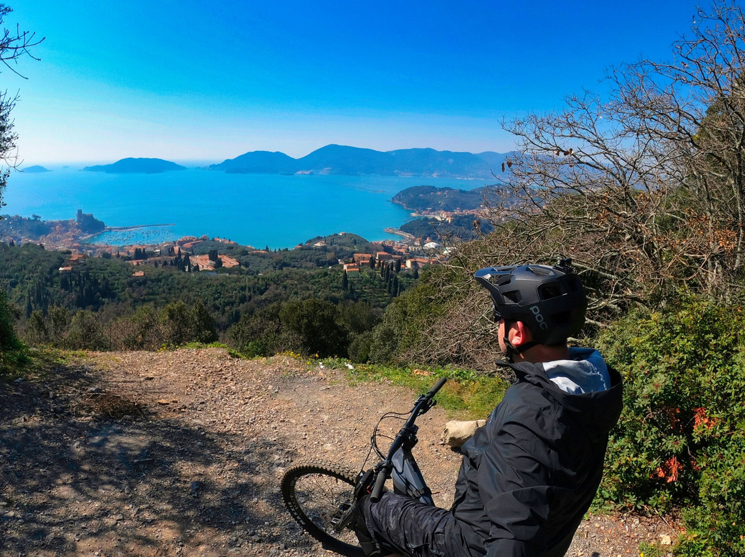 Lerici Bike Tour景点图片