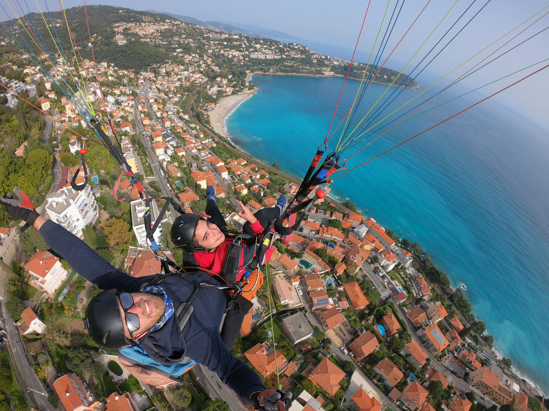 Roquebrune Cap Martin Parapente-罗克布伦第马丁必去景点