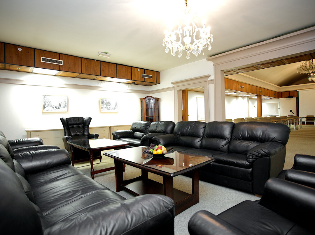 Moss Hotel & Apartments主图