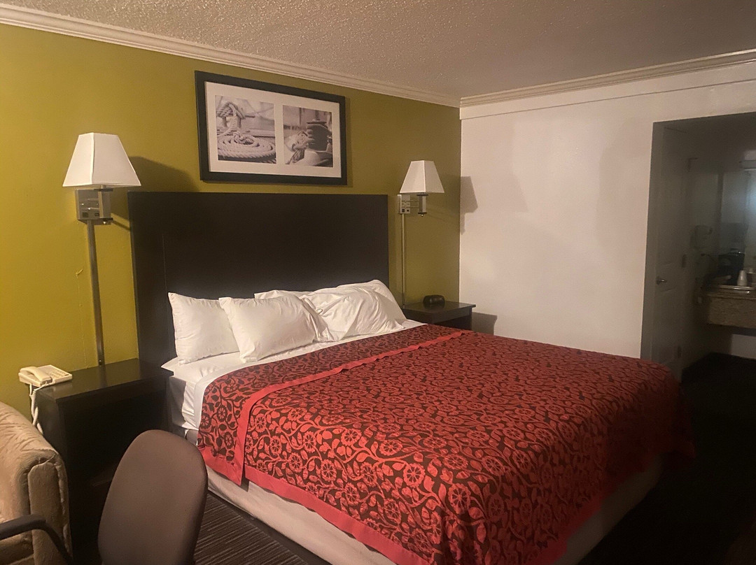 Soledad酒店住宿-基恩城戴斯酒店