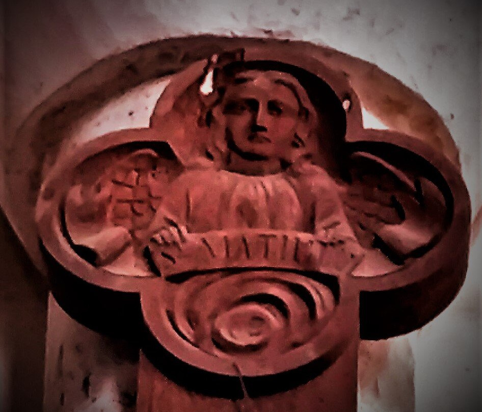 Eglise Saint-Hilaire-Valence-en-Poitou必去景点