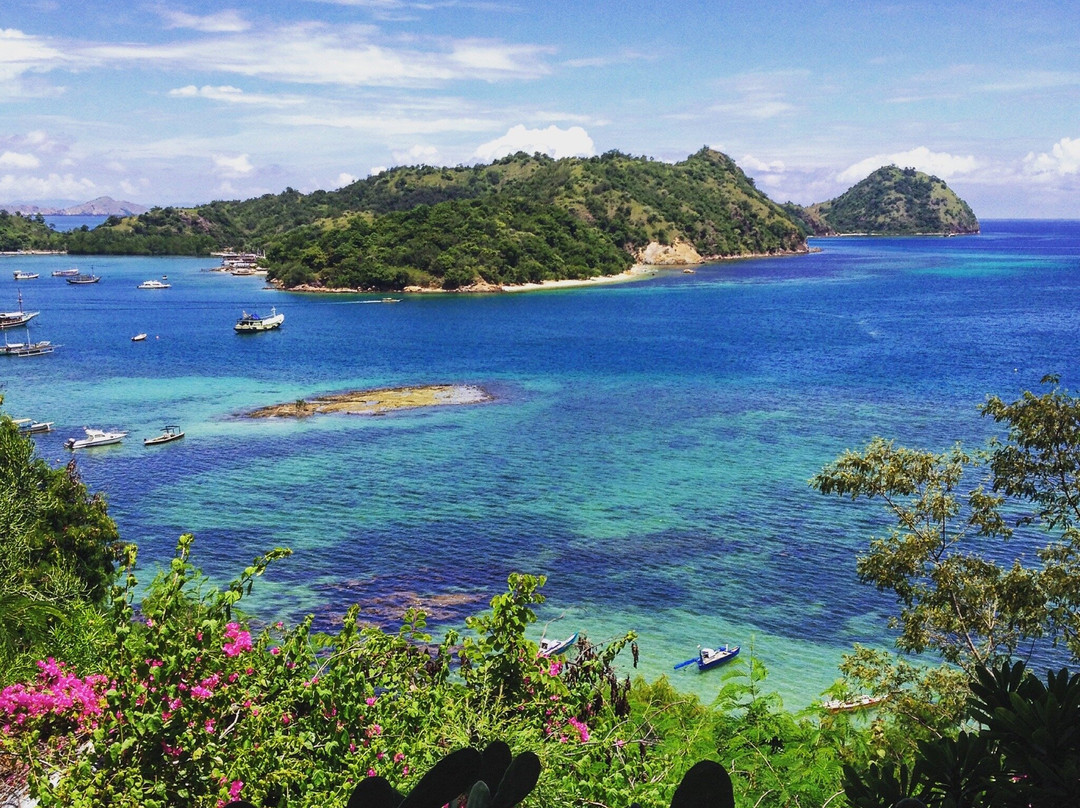 Barefoot Yachts Indonesia景点图片