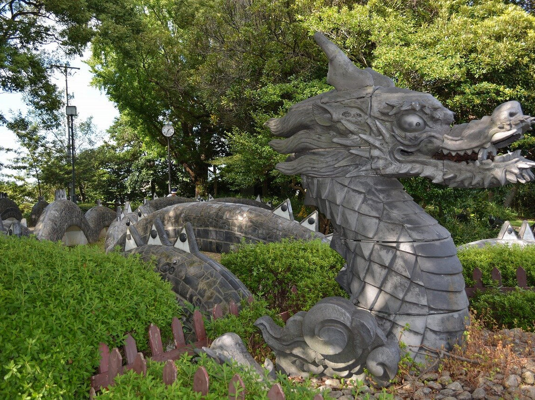 Giant Dragon of Takabire Park-高滨市必去景点