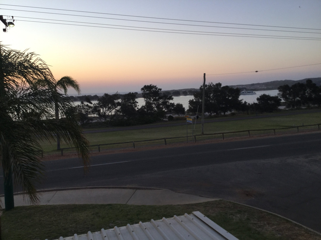 卡尔巴里海滨别墅酒店主图