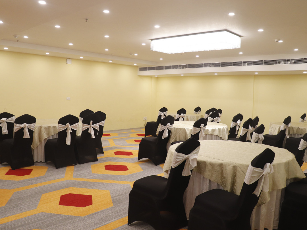 Click Hotel,Transport Nagar, Lucknow主图