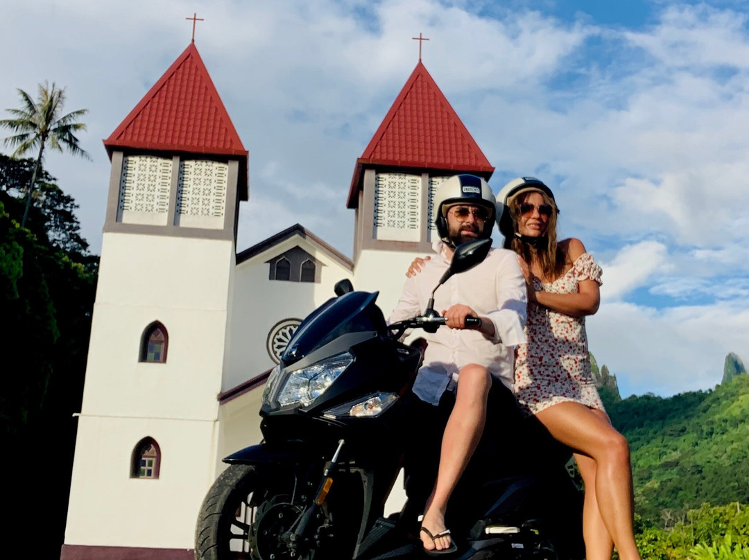 Moorea Scooter-莫雷阿岛必去景点