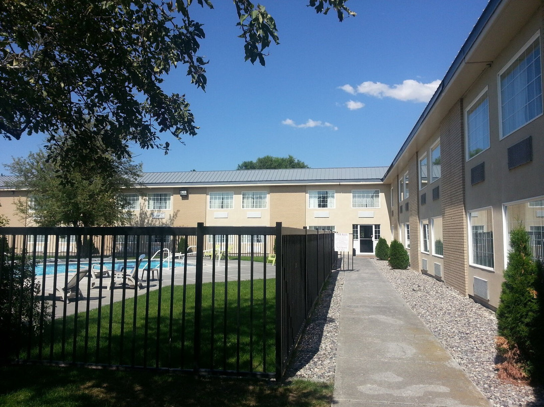 费尔布瑞芝套房汽车旅馆-爱达荷福尔斯主图