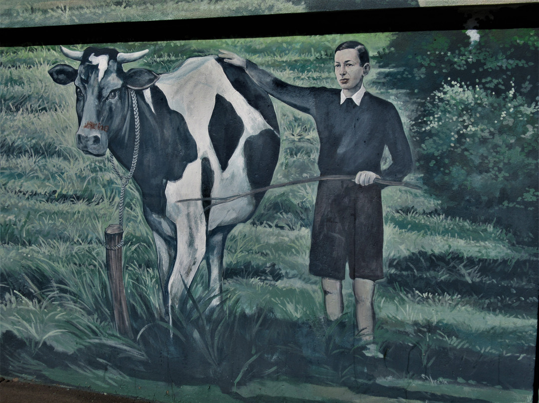 Fresque "vaches Dans Le Pré"景点图片