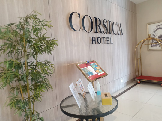 Corsica Hotel主图