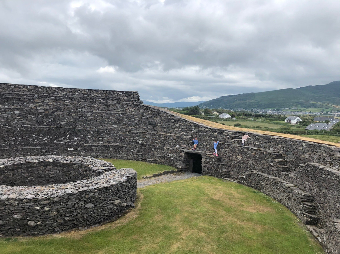 Cahergall Fort-Cahersiveen必去景点