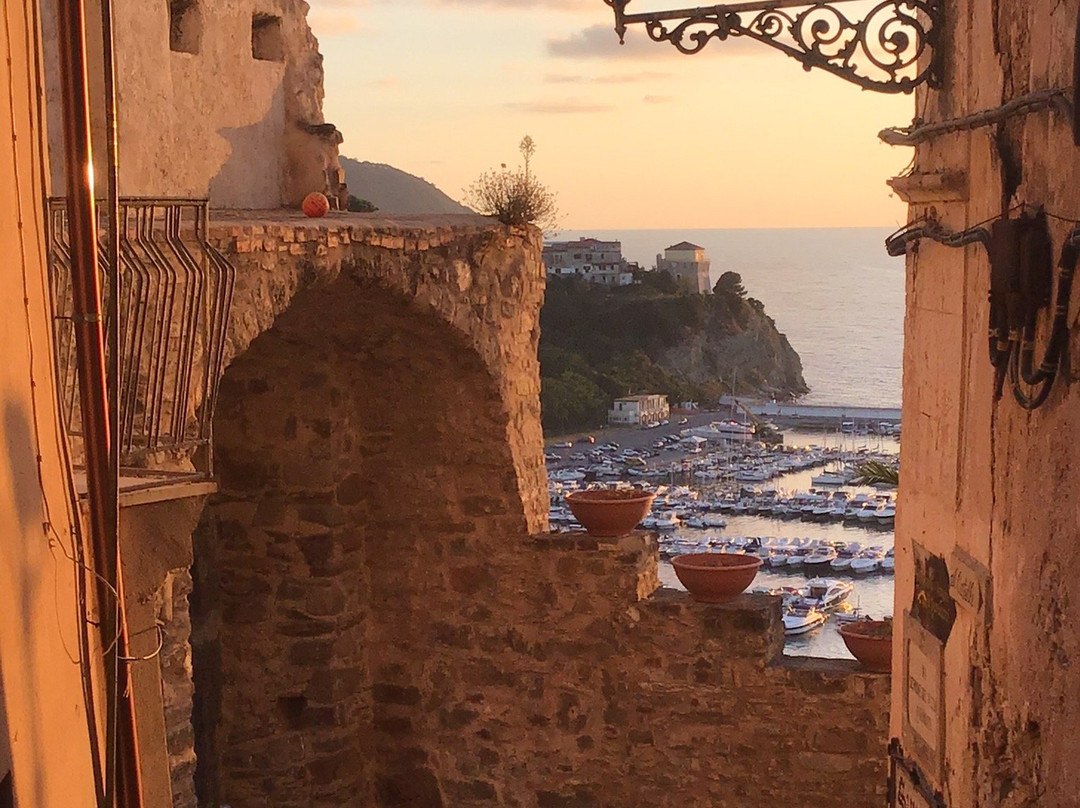 Borgo Medievale di Agropoli-阿格罗波利必去景点