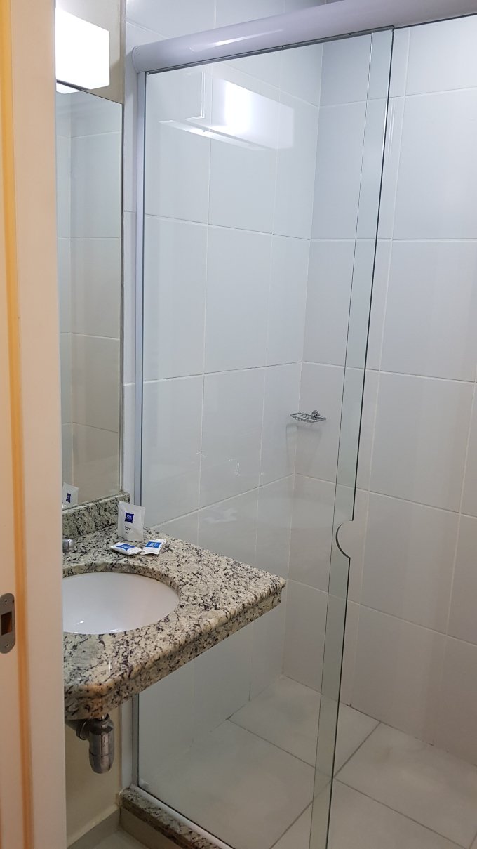 宜必思快捷穆里亚埃酒店-浴室