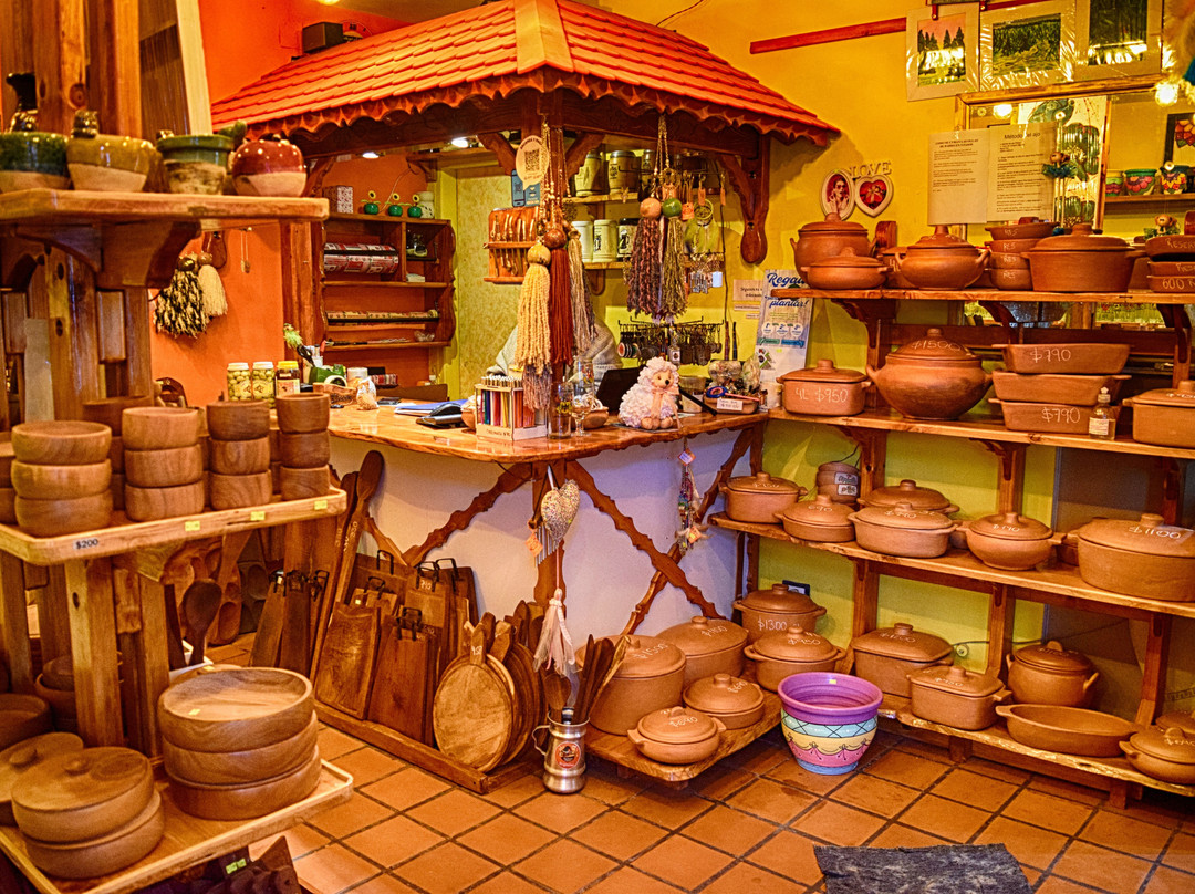 Hesse Artesanias, Regalos Y Regionales景点图片