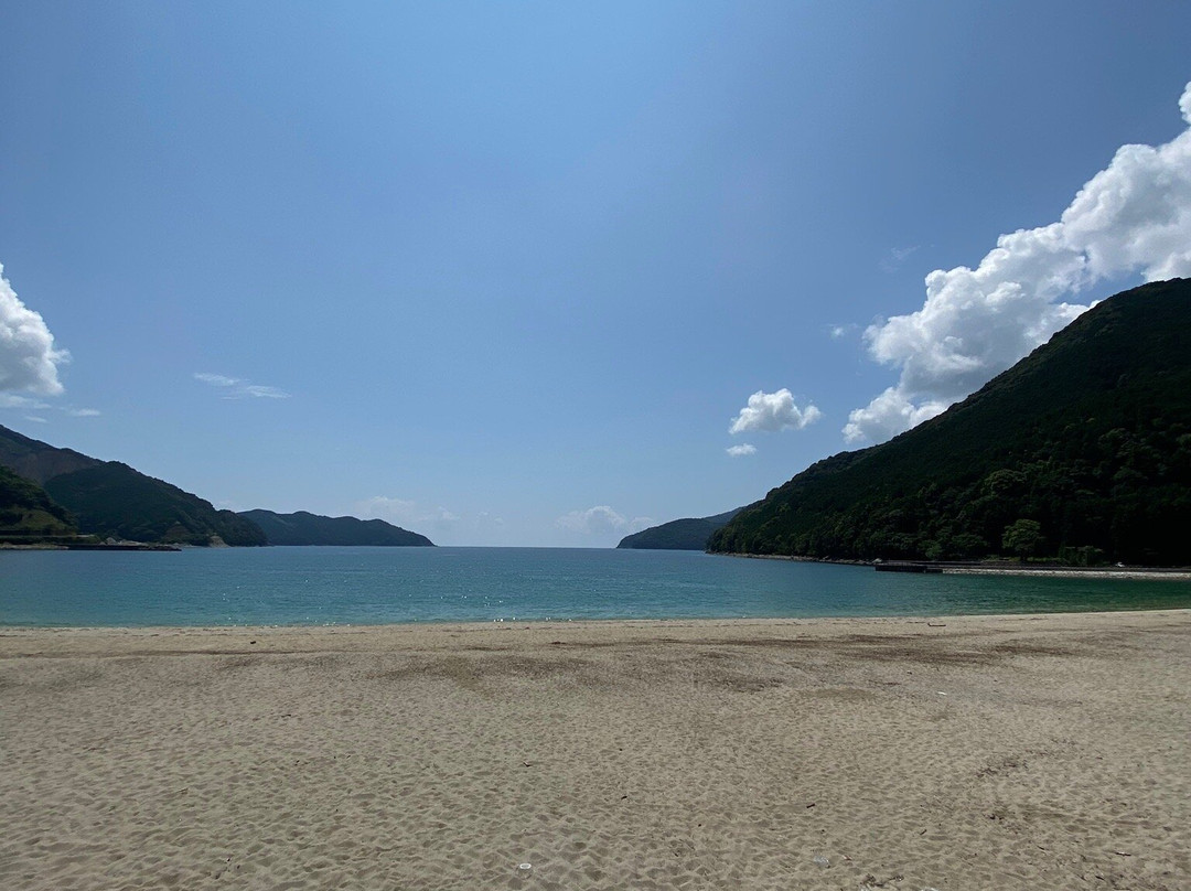 Mikisato Beach景点图片