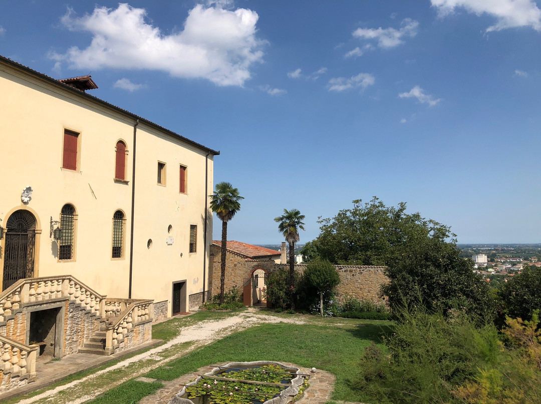 Monastero Di San Daniele-阿巴诺泰尔梅必去景点