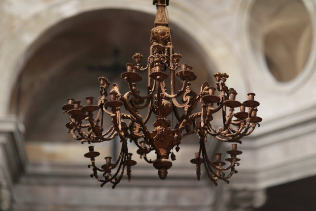Eglise Saints-Pierre-et-Paul-Givry必去景点