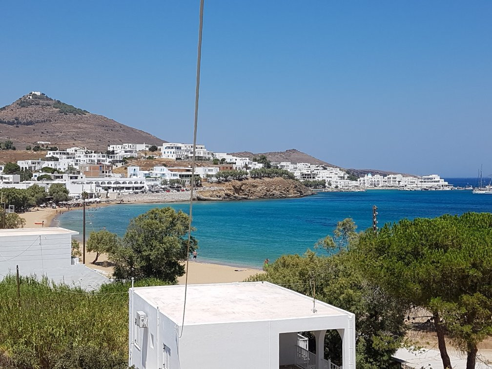 Ragoussis House主图