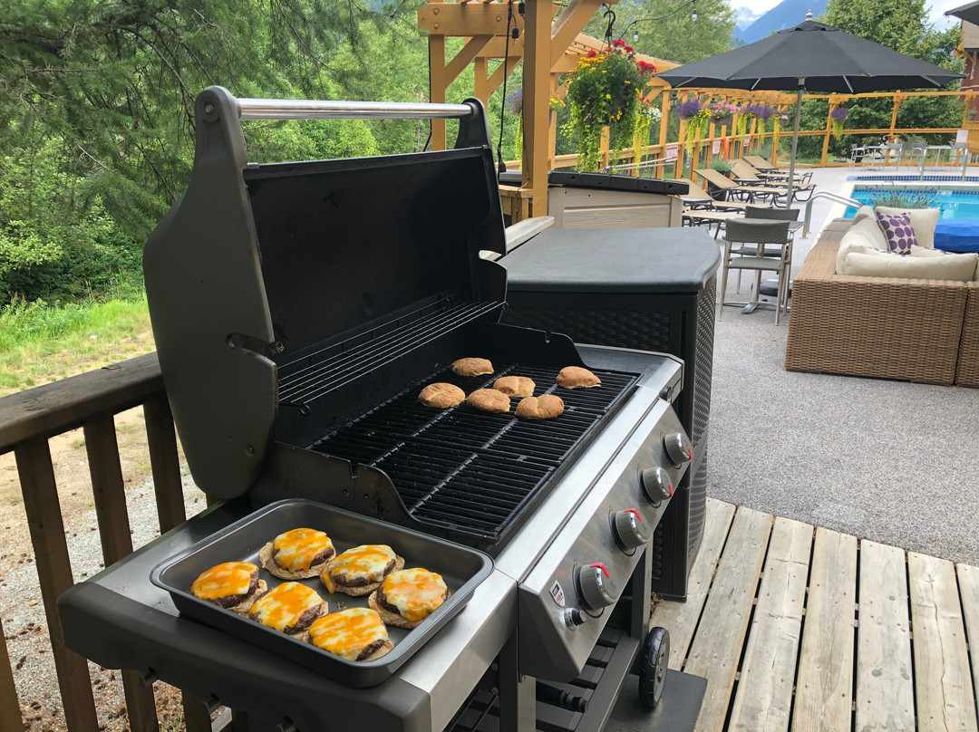 彭伯顿山谷旅馆主图