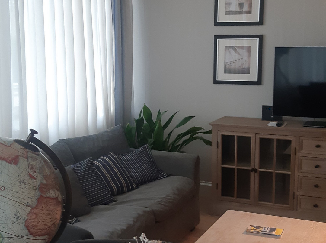 Wooden Villa Aparthotel主图