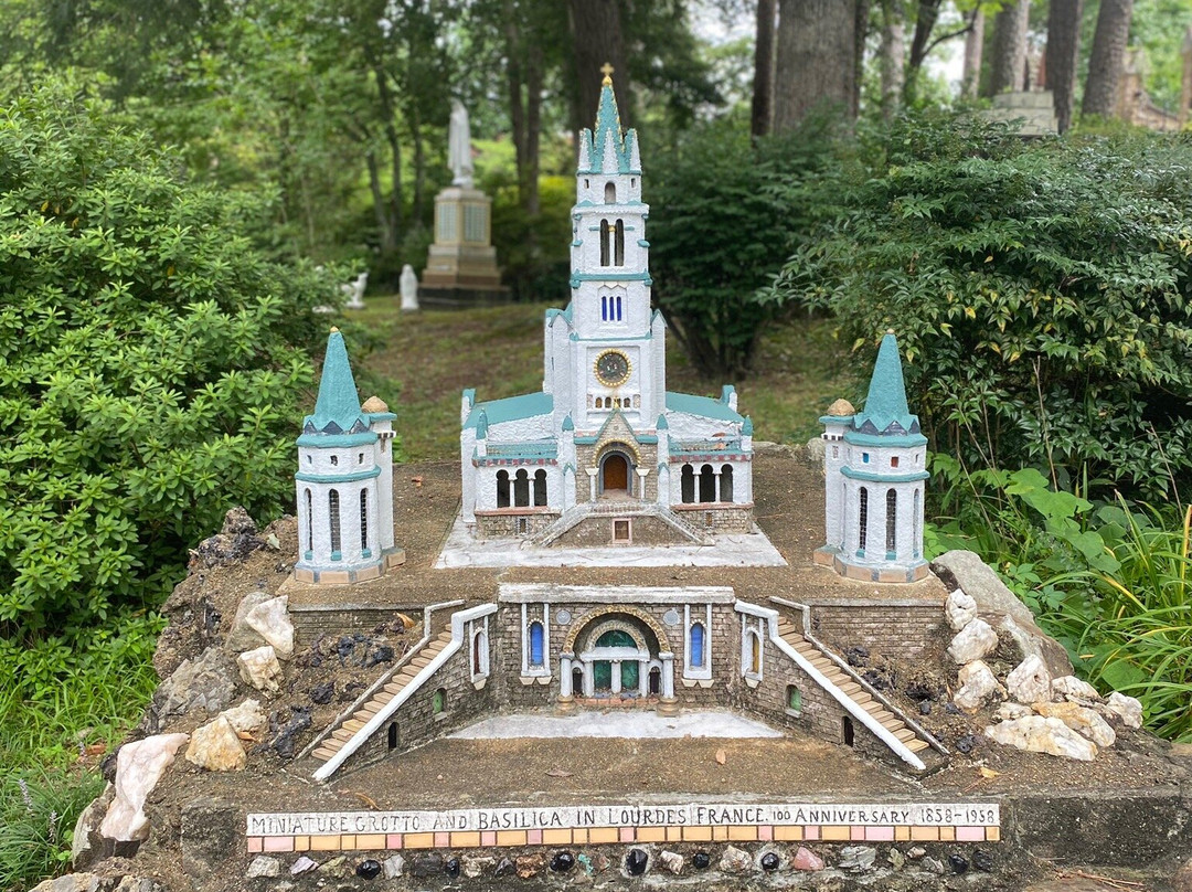 Ave Maria Grotto景点图片