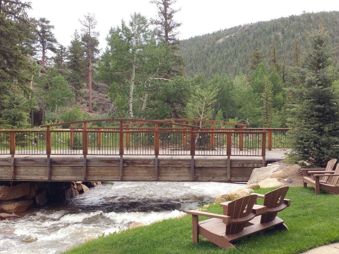 The Woodlands on Fall River主图