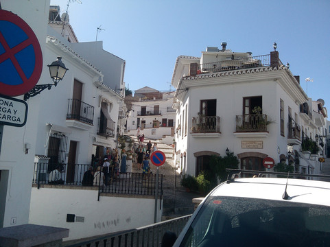 Church Square-弗里希利亚纳必去景点