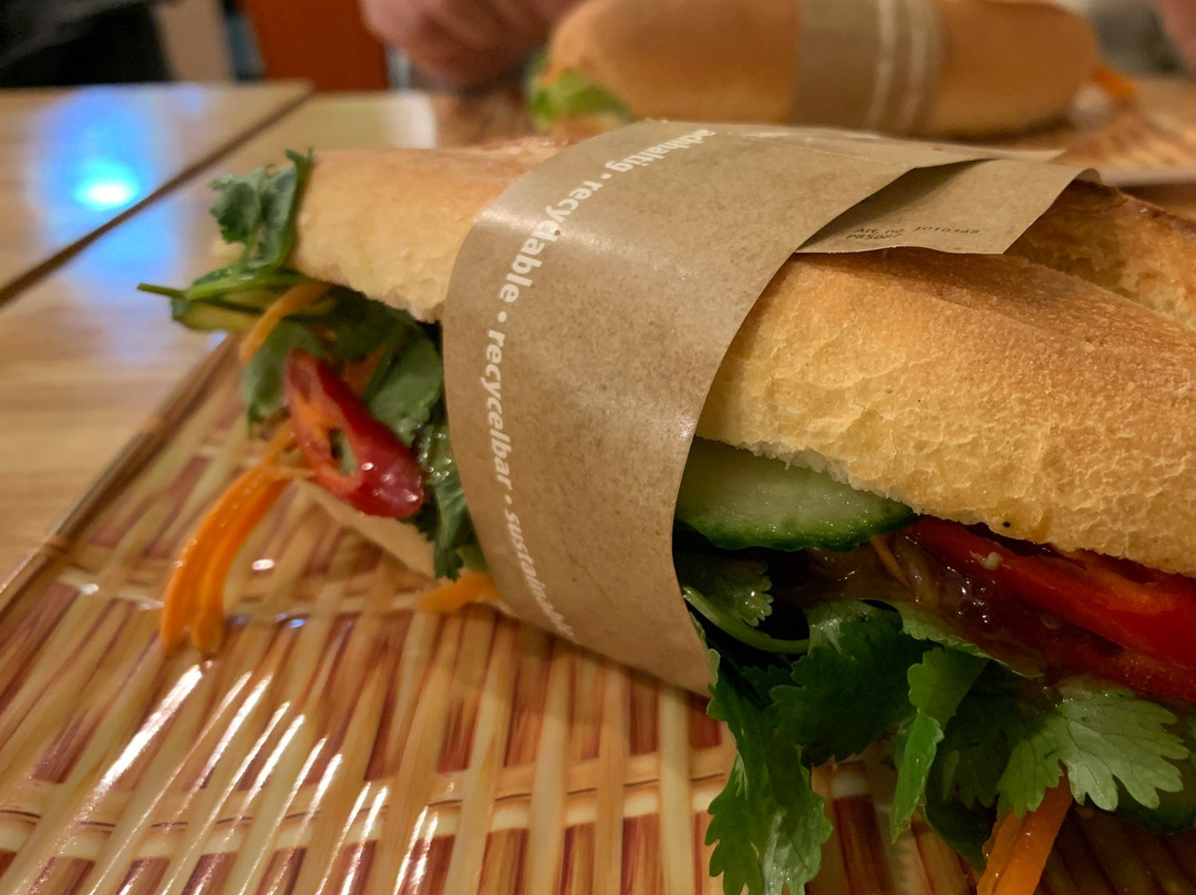 V'oodles Vietnamese Street Food主图