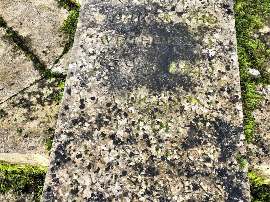 Etchingham War Memorial景点图片