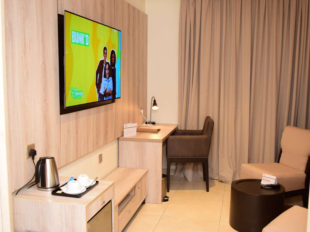 Monty Suites & Golf主图