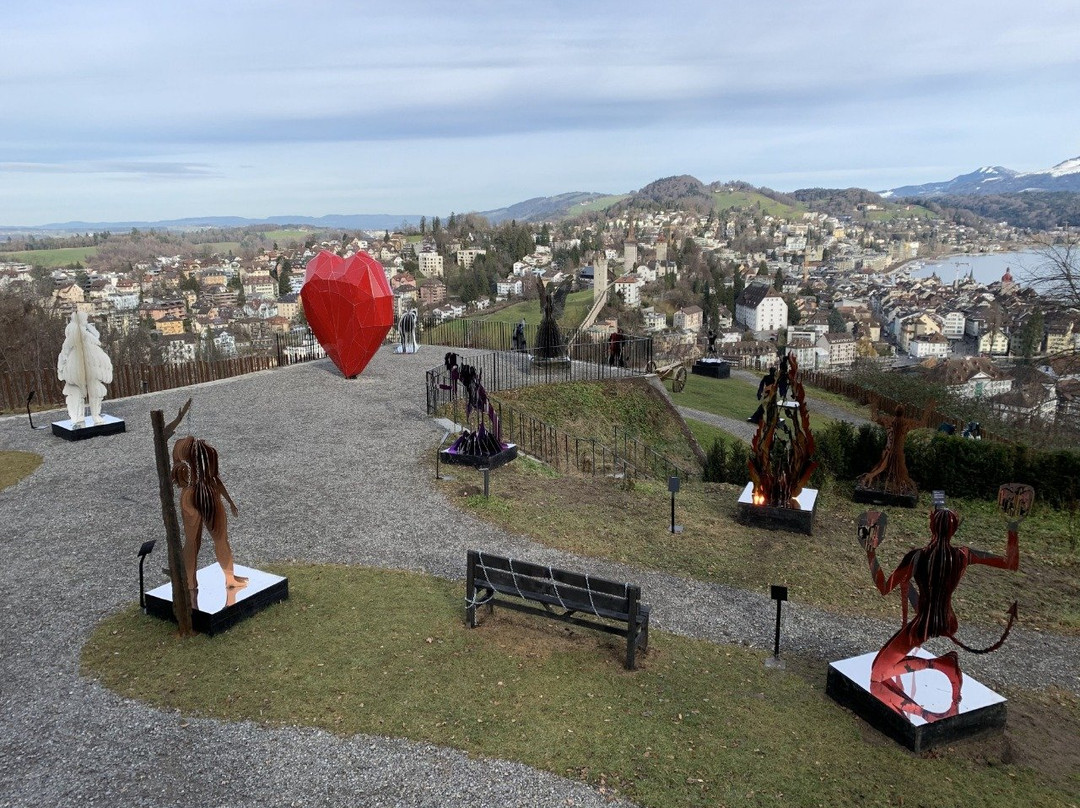 LA Collection'Air Sculpture Park-卢塞恩必去景点