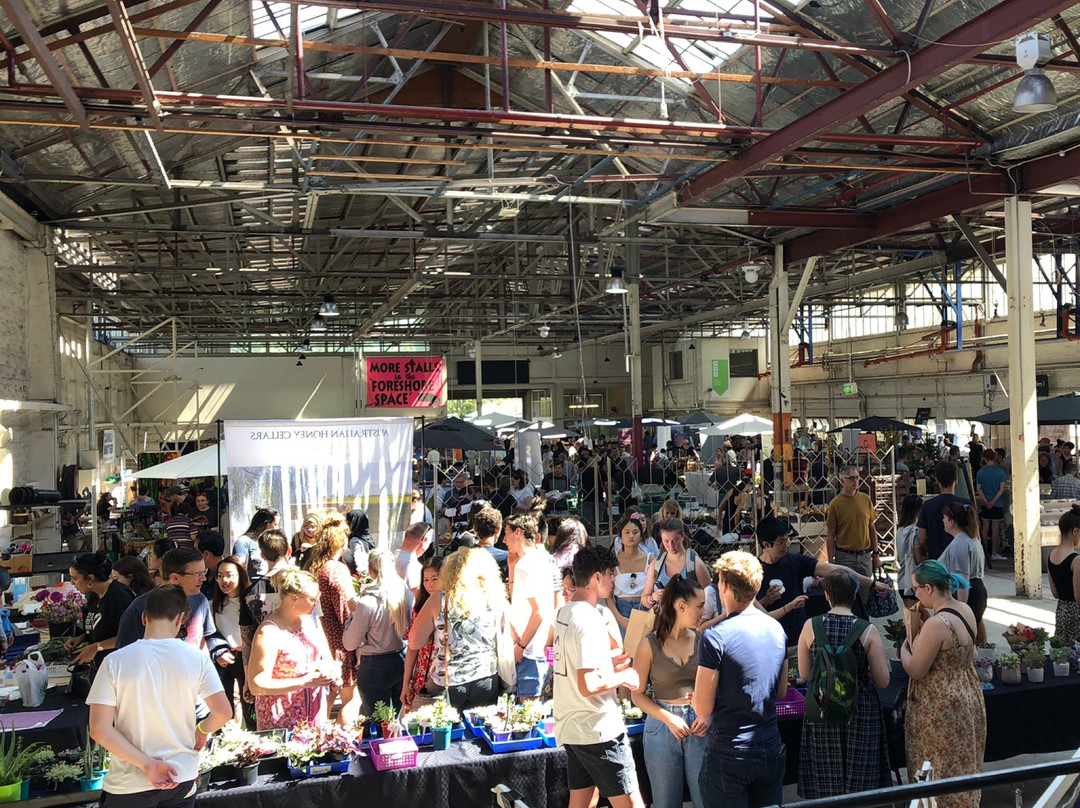 Old Bus Depot Markets-堪培拉必去景点