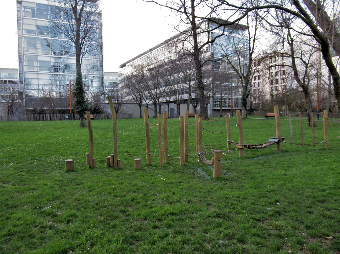 Parc de la Manufacture de Tabacs景点图片