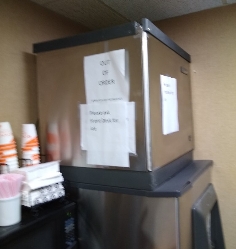 Wingate by Wyndham Livonia主图