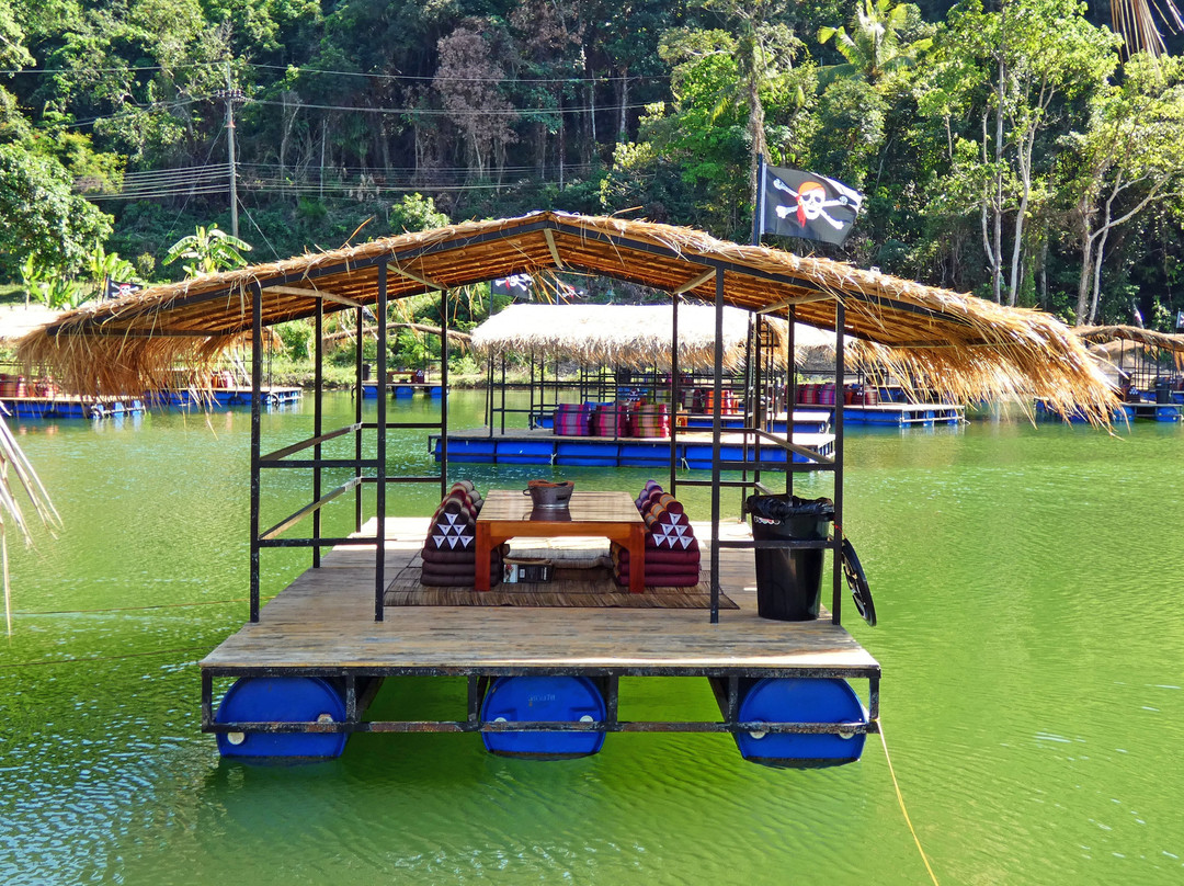 Koh Chang Floating Restaurant And Water Park-象岛必去景点